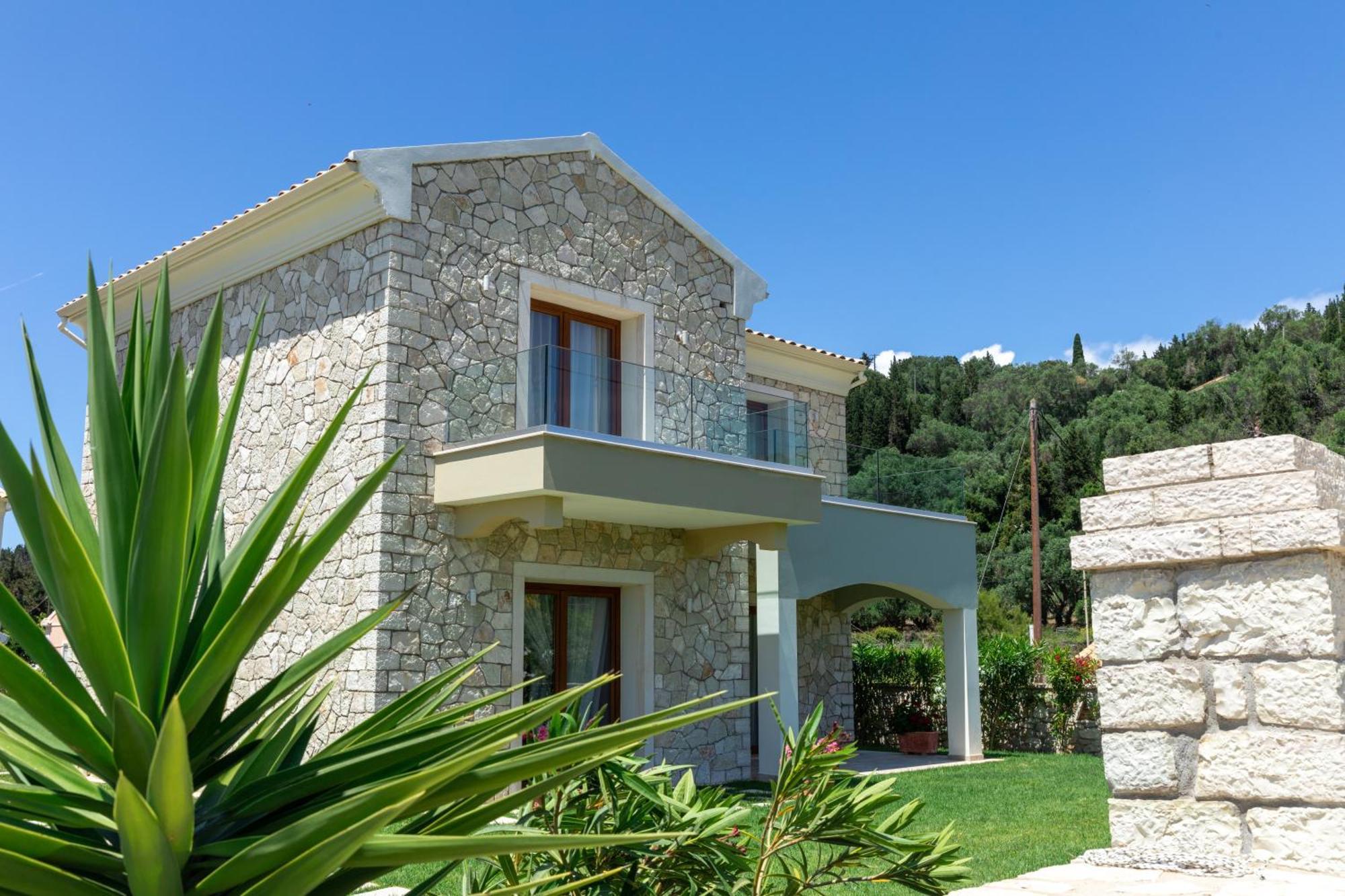 Ereikoussa Erikousa Palace מראה חיצוני תמונה